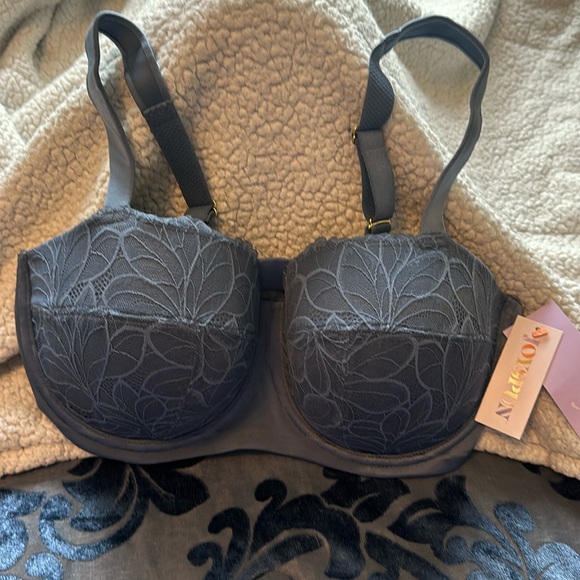 Bralette, new with tags - Picture 1 of 2